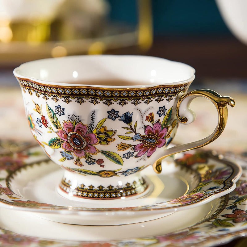 ACMLIFE Vintage Floral Bone China Tea Cup and Saucer Set for 1 - Elegant 6.8oz Tea Service with Golden Trim, Pink/Red/Blue/Green/White/Black/Golden Floral Patterns, Durable & Lightweight, Gift Box Included - Ideal for Tea Parties, Weddings, Housewarming -