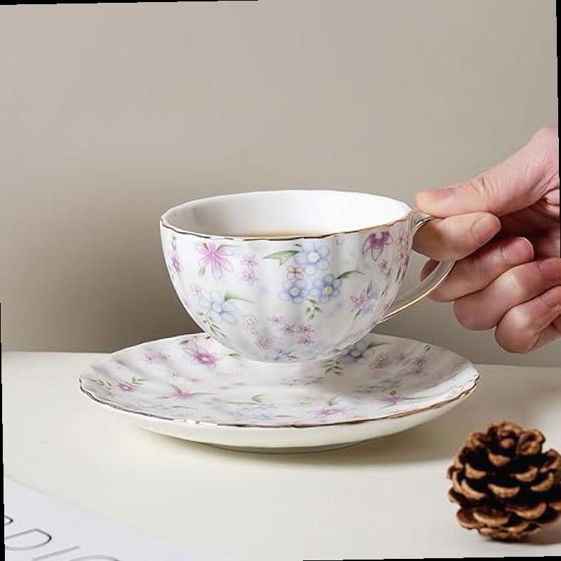 fanquare Country Style Floral Tea Cup and Saucer Set 6 Ounces Cappuccino Coffee Cup with Gold Trim Porcelain Teacups for Women and Tea Parties